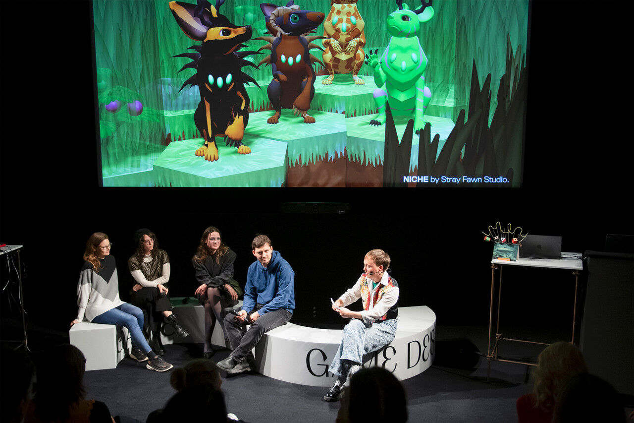 Paneldiskussion mit Absolvent:innen der Fachrichtung. Jubiläumsveranstaltung 20 Jahre Game Design. Foto: Guillaume Musset. © ZHdK.